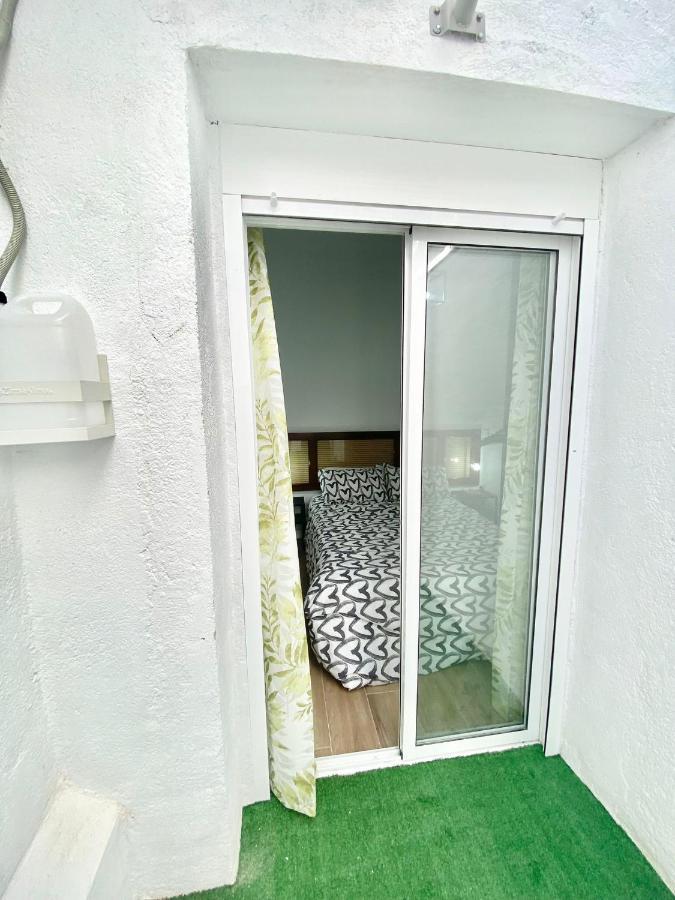 Puente Praga Aparment Leilighet Madrid Eksteriør bilde